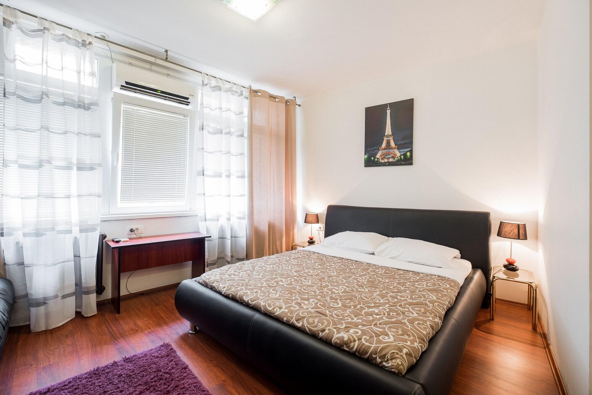 Downtown Apart Hotel Bane Belgrado Esterno foto