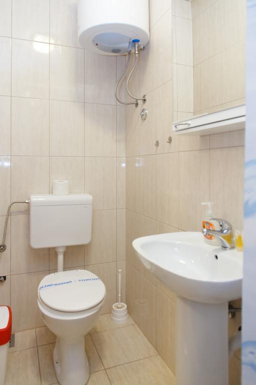 Downtown Apart Hotel Bane Belgrado Camera foto