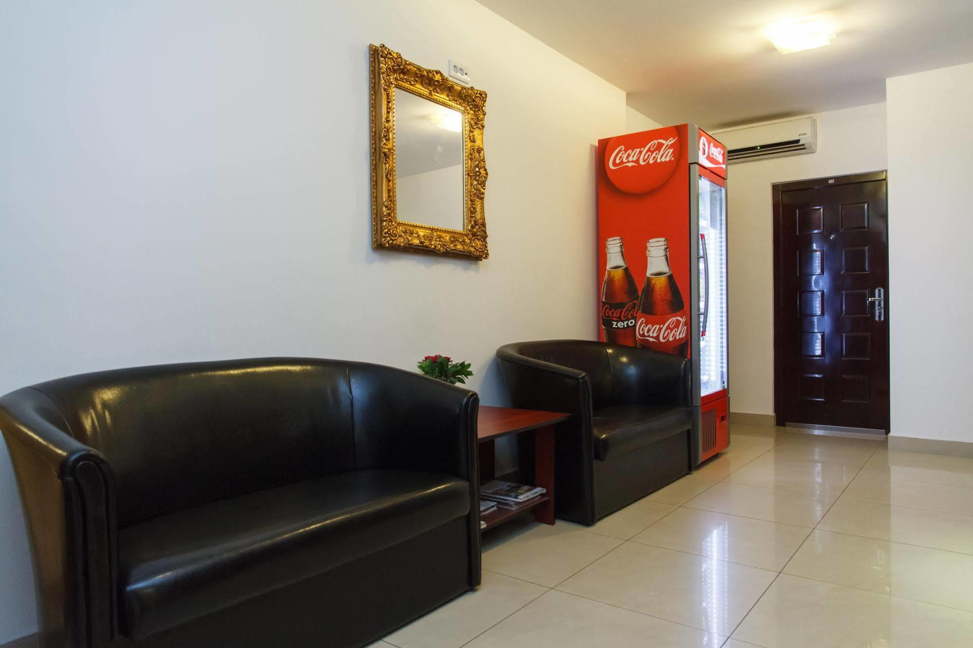 Downtown Apart Hotel Bane Belgrado Esterno foto
