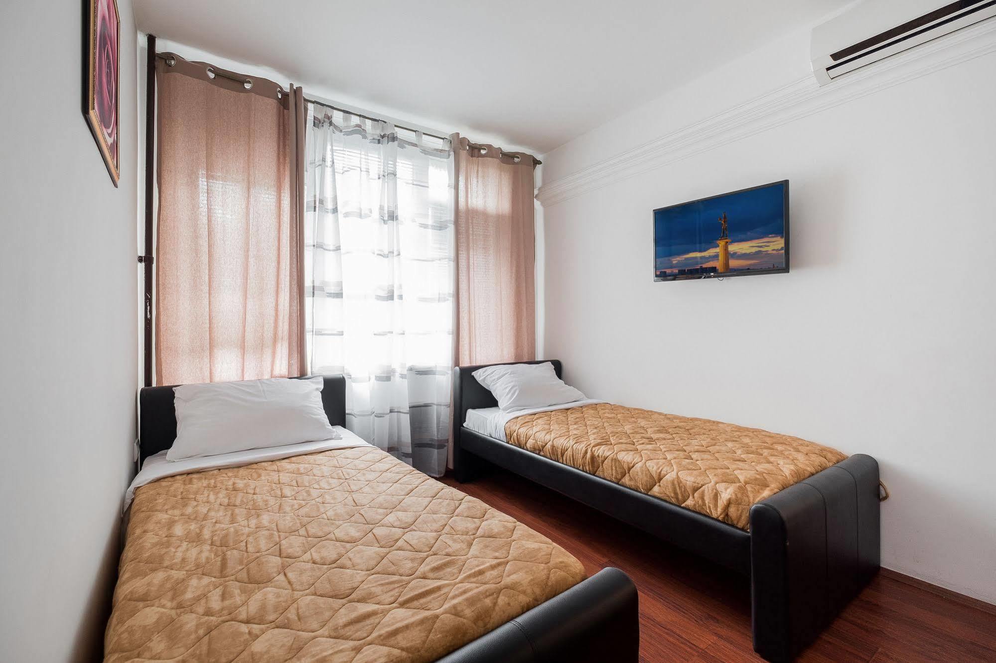 Downtown Apart Hotel Bane Belgrado Esterno foto