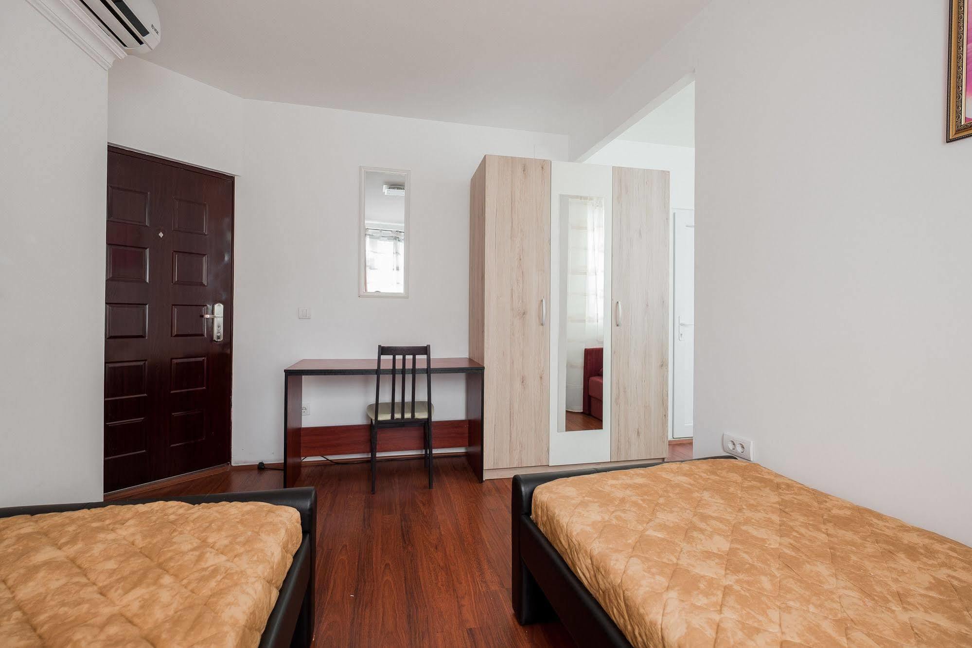 Downtown Apart Hotel Bane Belgrado Esterno foto